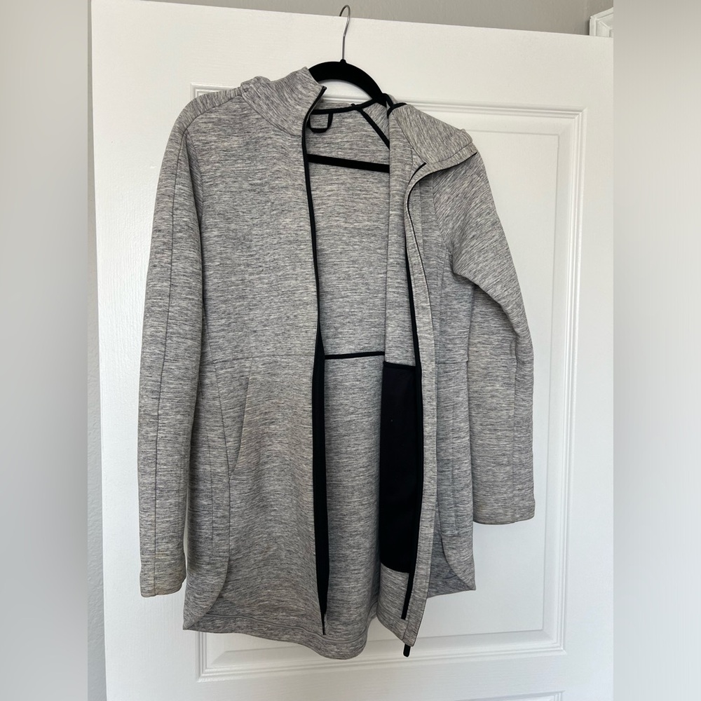 LONG LULULEMON JACKET